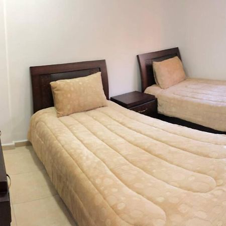 Apt 4 Rent/A Quiet Neighborhood Close To Services Amman Exterior photo