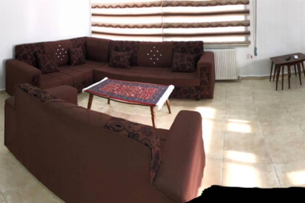 Apt 4 Rent/A Quiet Neighborhood Close To Services Amman Exterior photo