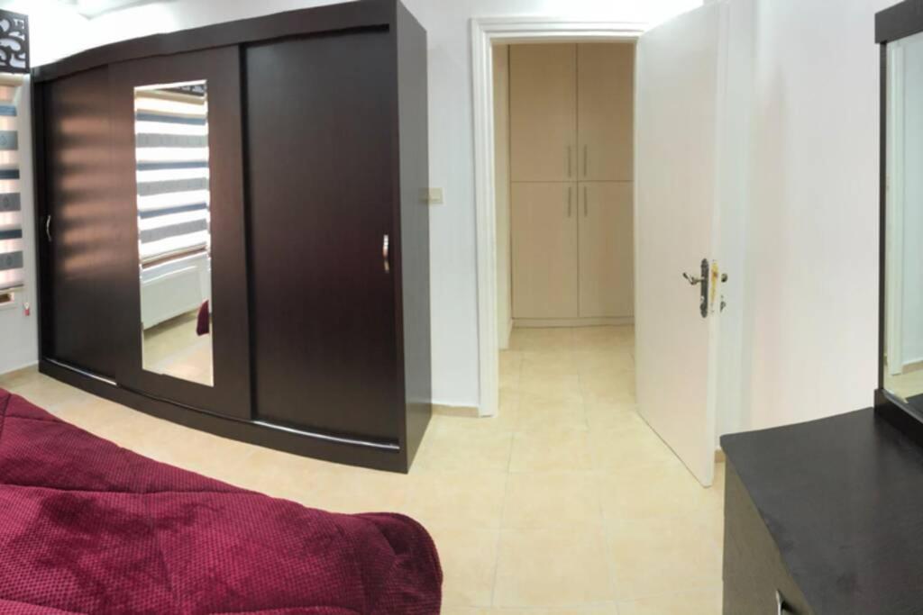 Apt 4 Rent/A Quiet Neighborhood Close To Services Amman Exterior photo